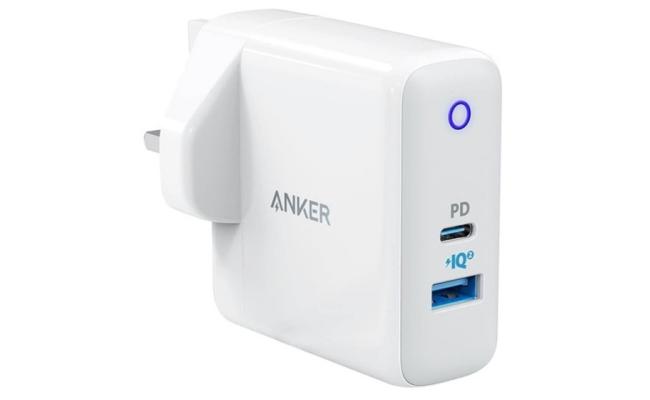 Anker PowerPort PD+ 18W Type-C + 15W USB-A with LED Indicator, UK Plug Wall Charger - White Anker PowerPort PD+ 18W Type-C + 15W USB-A with LED Indicator, UK Plug Wall Charger - White
