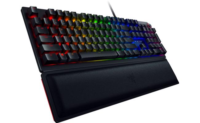 Razer Huntsman Elite Chroma RGB Lighting - Linear Optical Switches Razer Huntsman Elite Chroma RGB Lighting - Linear Optical Switches